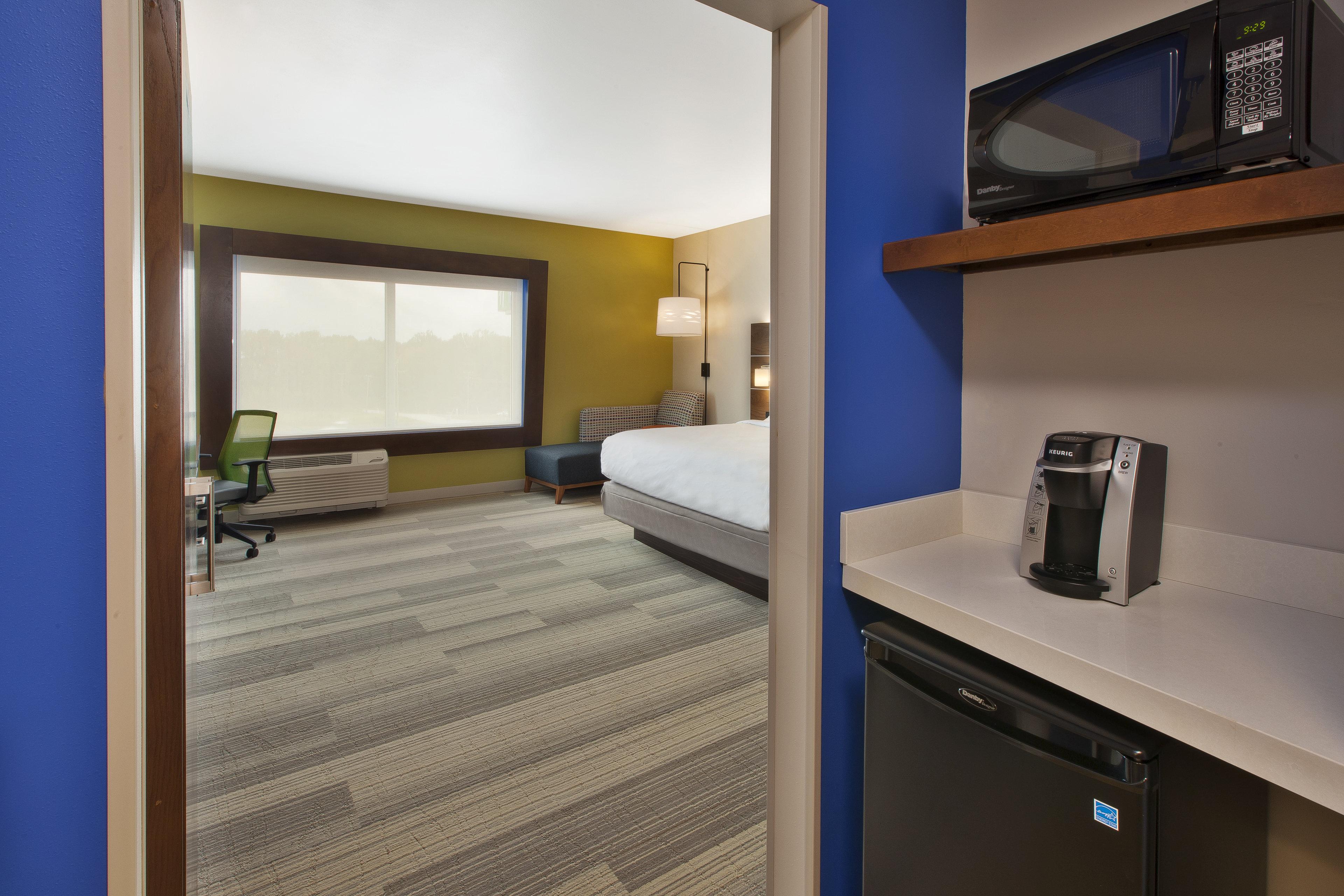 Holiday Inn Express And Suites South Hill By Ihg Exteriör bild