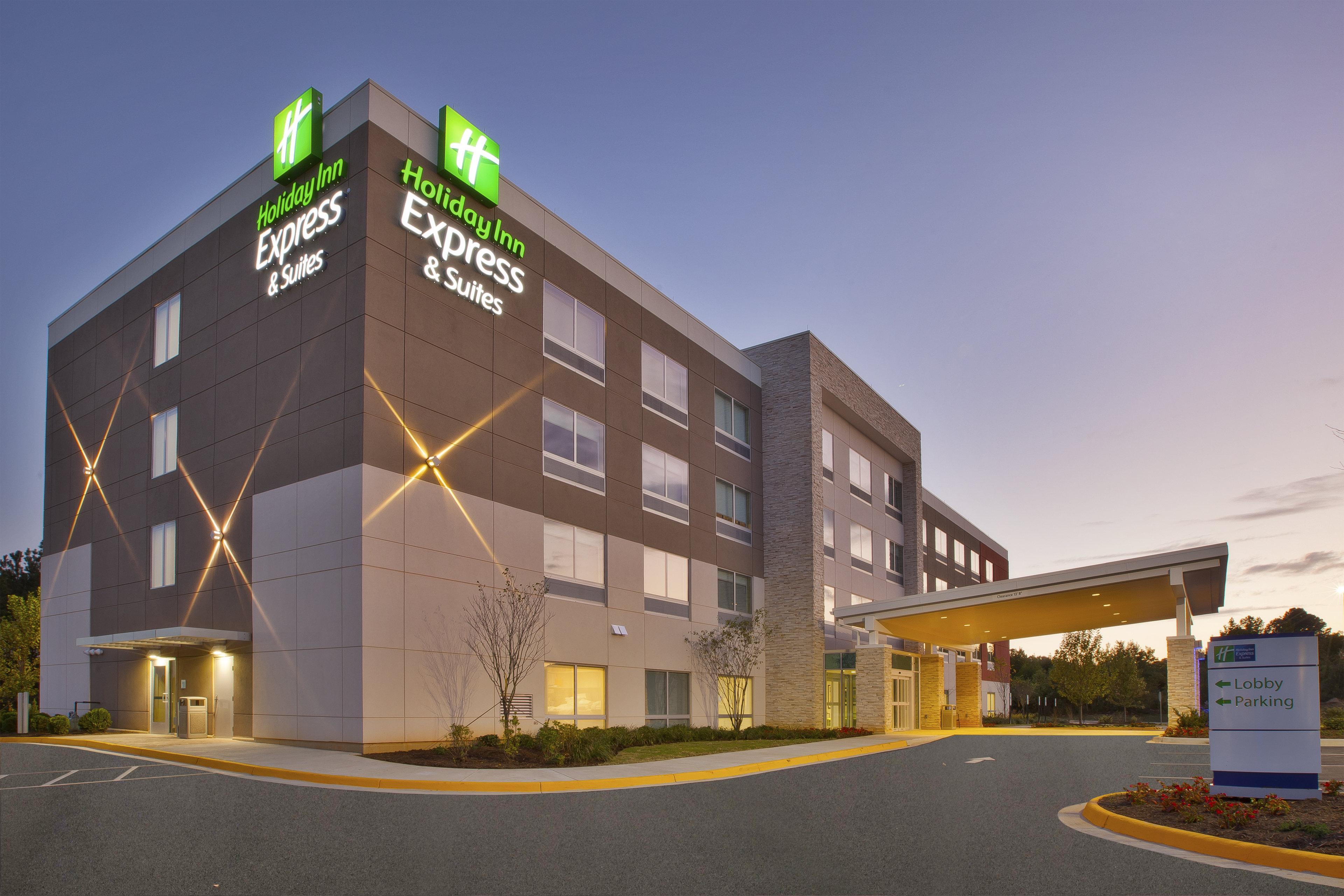 Holiday Inn Express And Suites South Hill By Ihg Exteriör bild