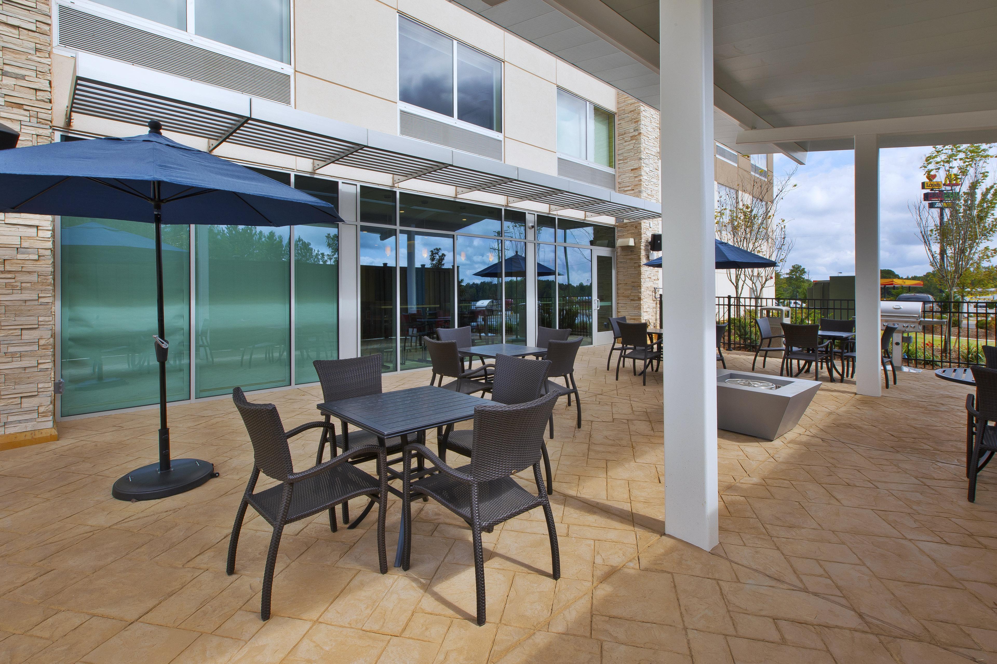Holiday Inn Express And Suites South Hill By Ihg Exteriör bild